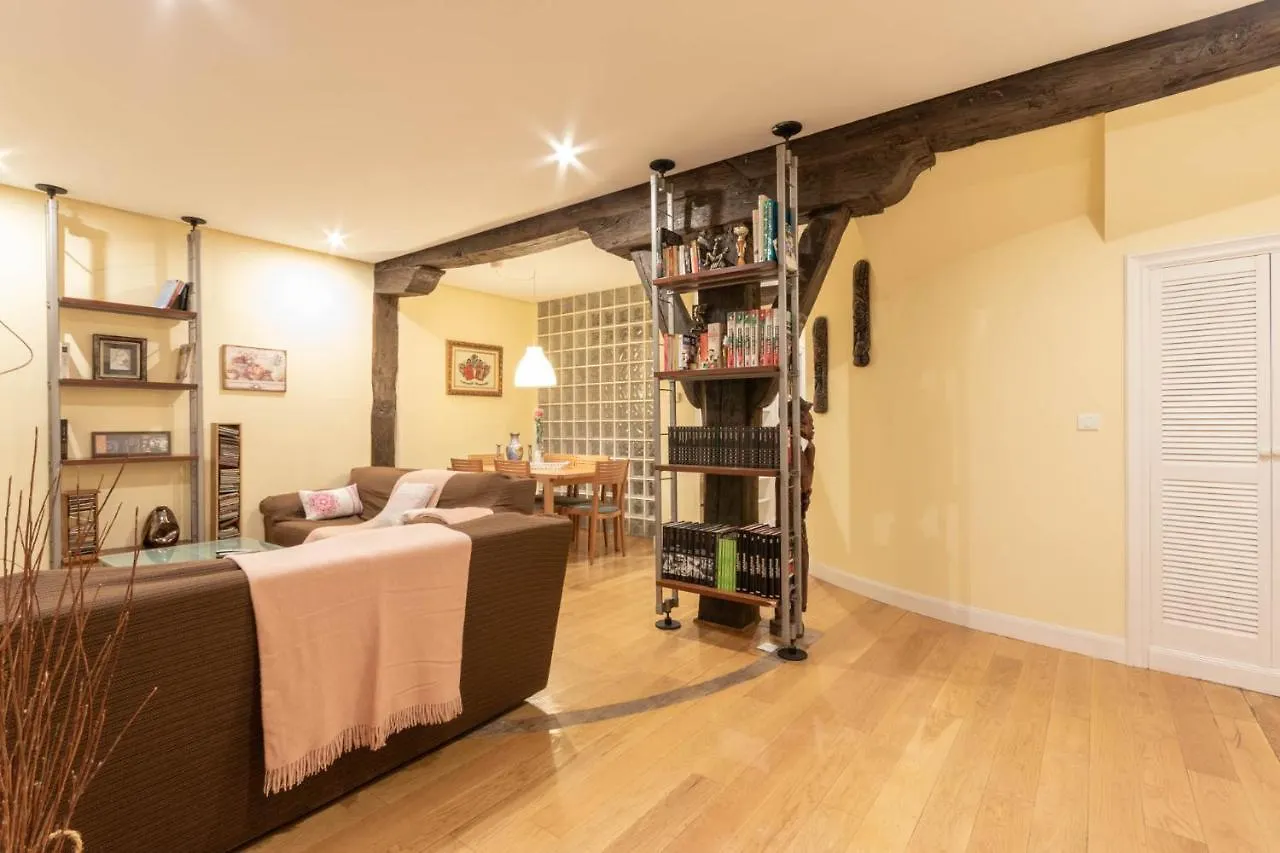 Apartamento turistíco Casco viejo tradición pinchos y gastronomía Bilbao