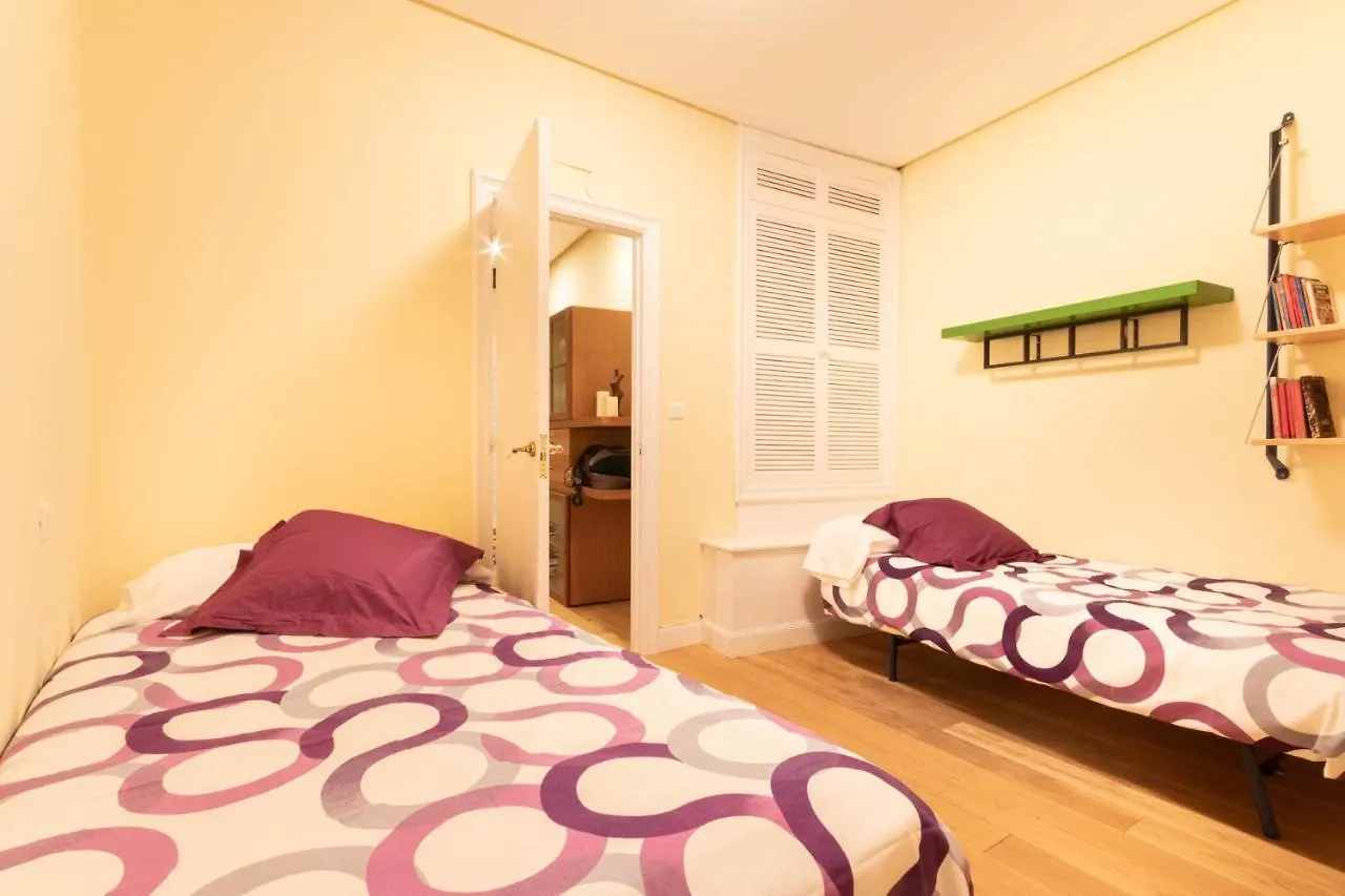 Apartamento turistíco Casco viejo tradición pinchos y gastronomía Bilbao 0*,