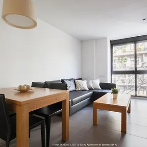 https://flateli-navas.topbarcelonahotels.com